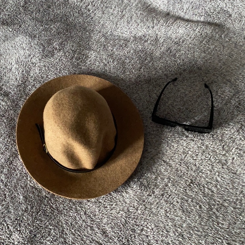 Wool decor hat